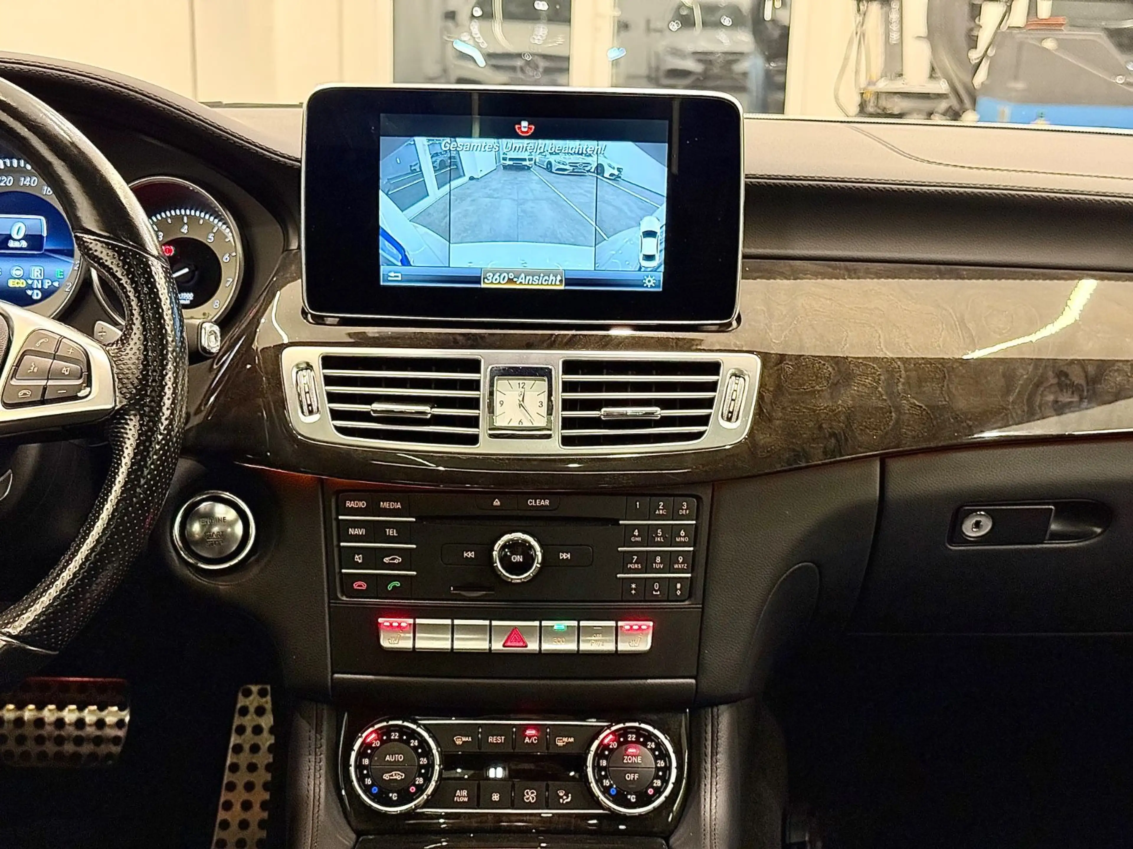 Mercedes-Benz CLS 500 AMG Line 360*/Distronic/Memory/GSHD — photo 11