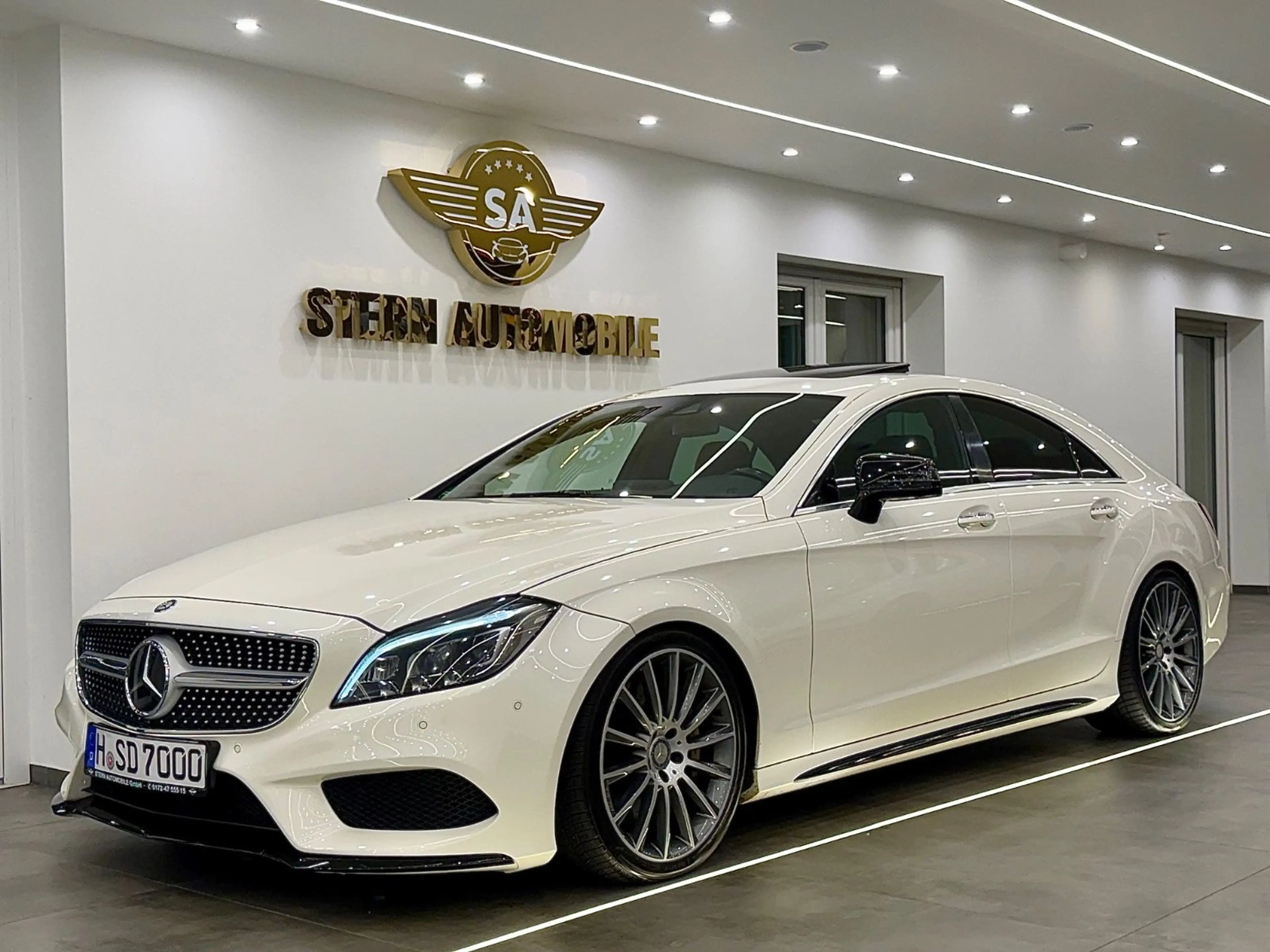 Mercedes-Benz CLS 500 AMG Line 360*/Distronic/Memory/GSHD