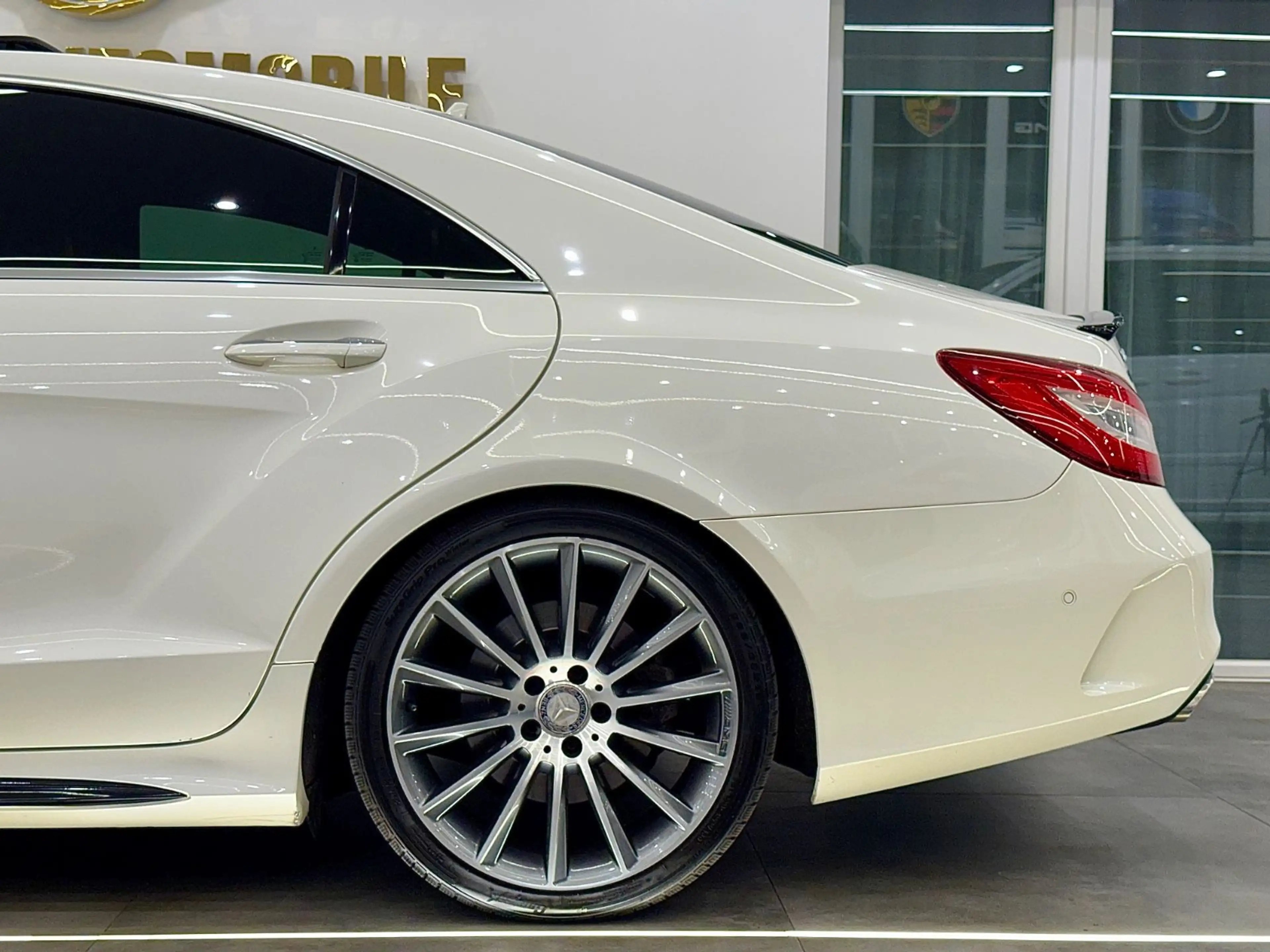 Mercedes-Benz CLS 500 AMG Line 360*/Distronic/Memory/GSHD — photo 8