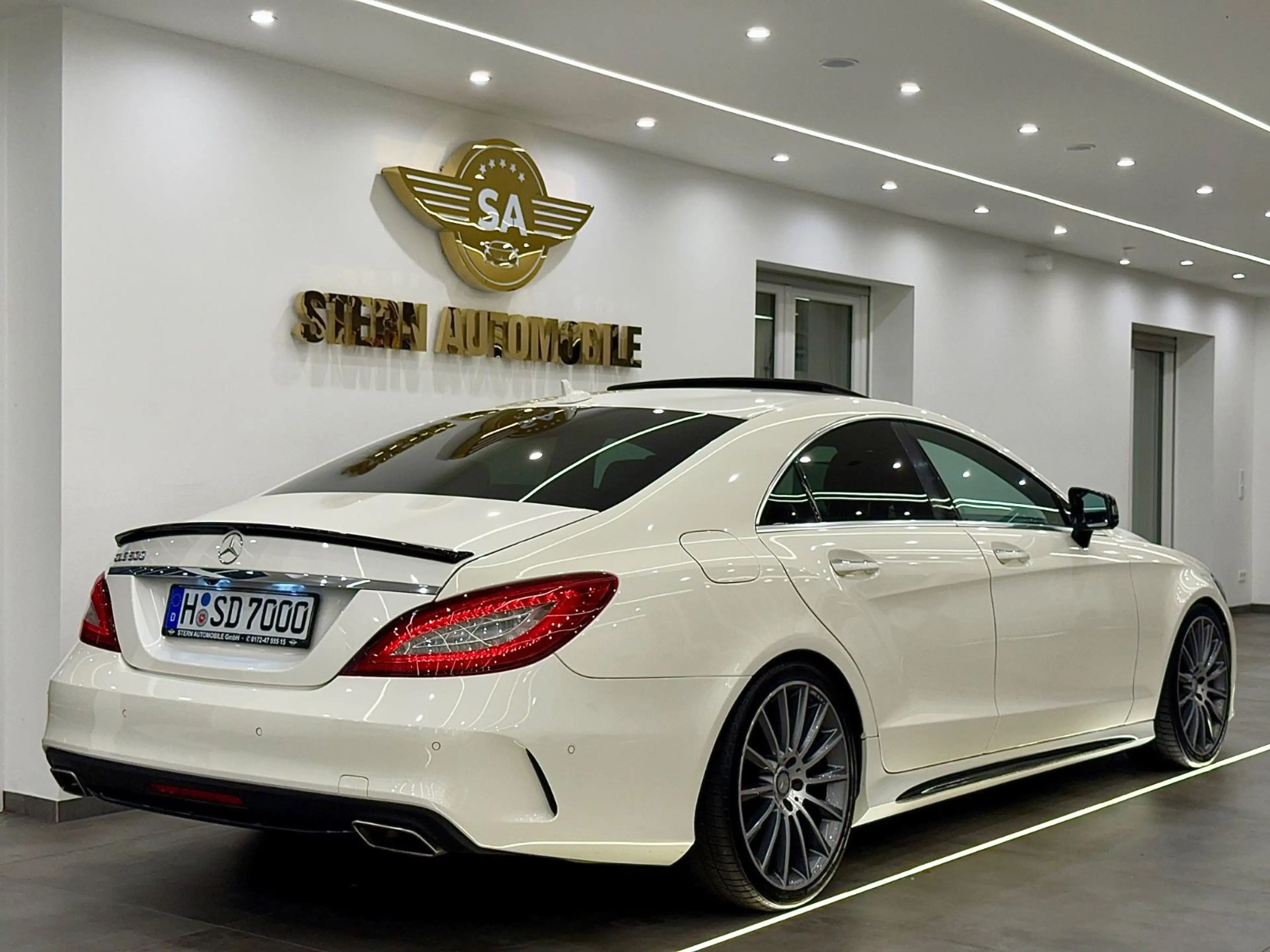 Mercedes-Benz CLS 500 AMG Line 360*/Distronic/Memory/GSHD — photo 24
