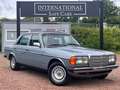 Mercedes-Benz 240 D  H-Zulassung/5-Gang/3.Hand/TÜVneu/Zentralver. Blau - thumbnail 3