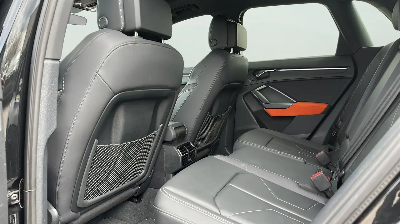 Audi Q3 снимка Audi Q3