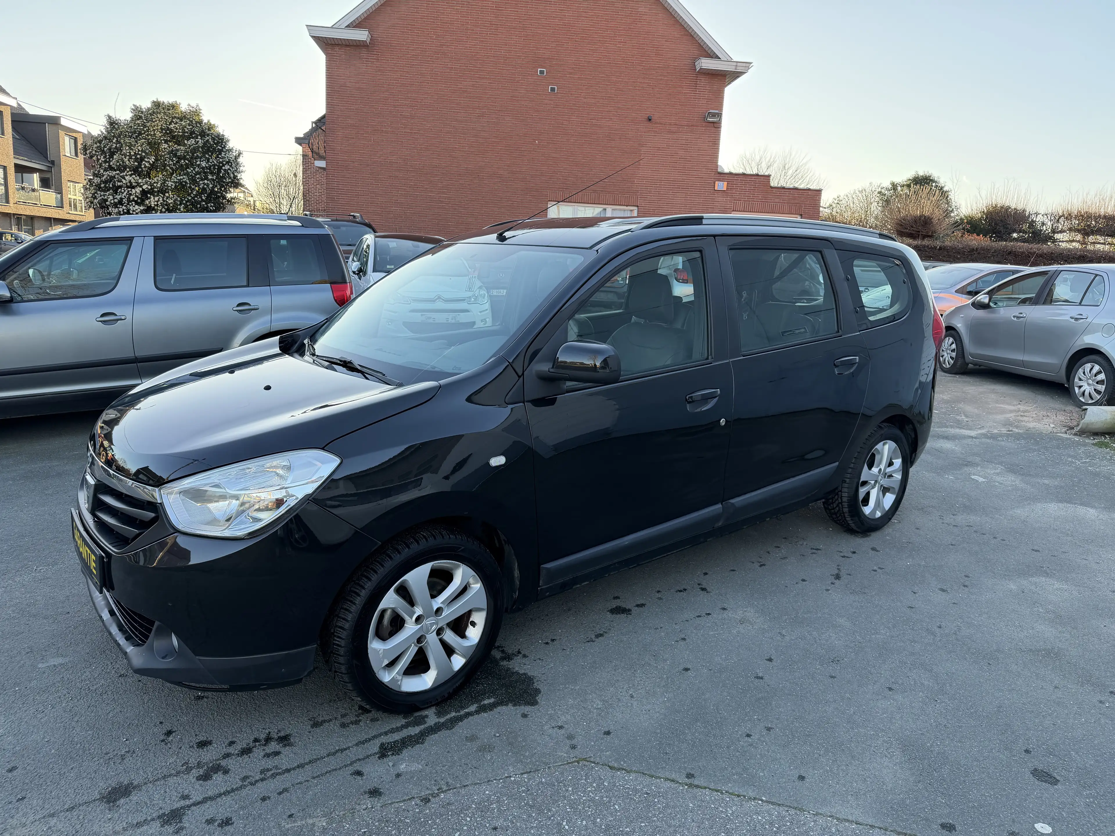 Dacia Lodgy 1.2 TCe Liberty 7pl. — photo 2