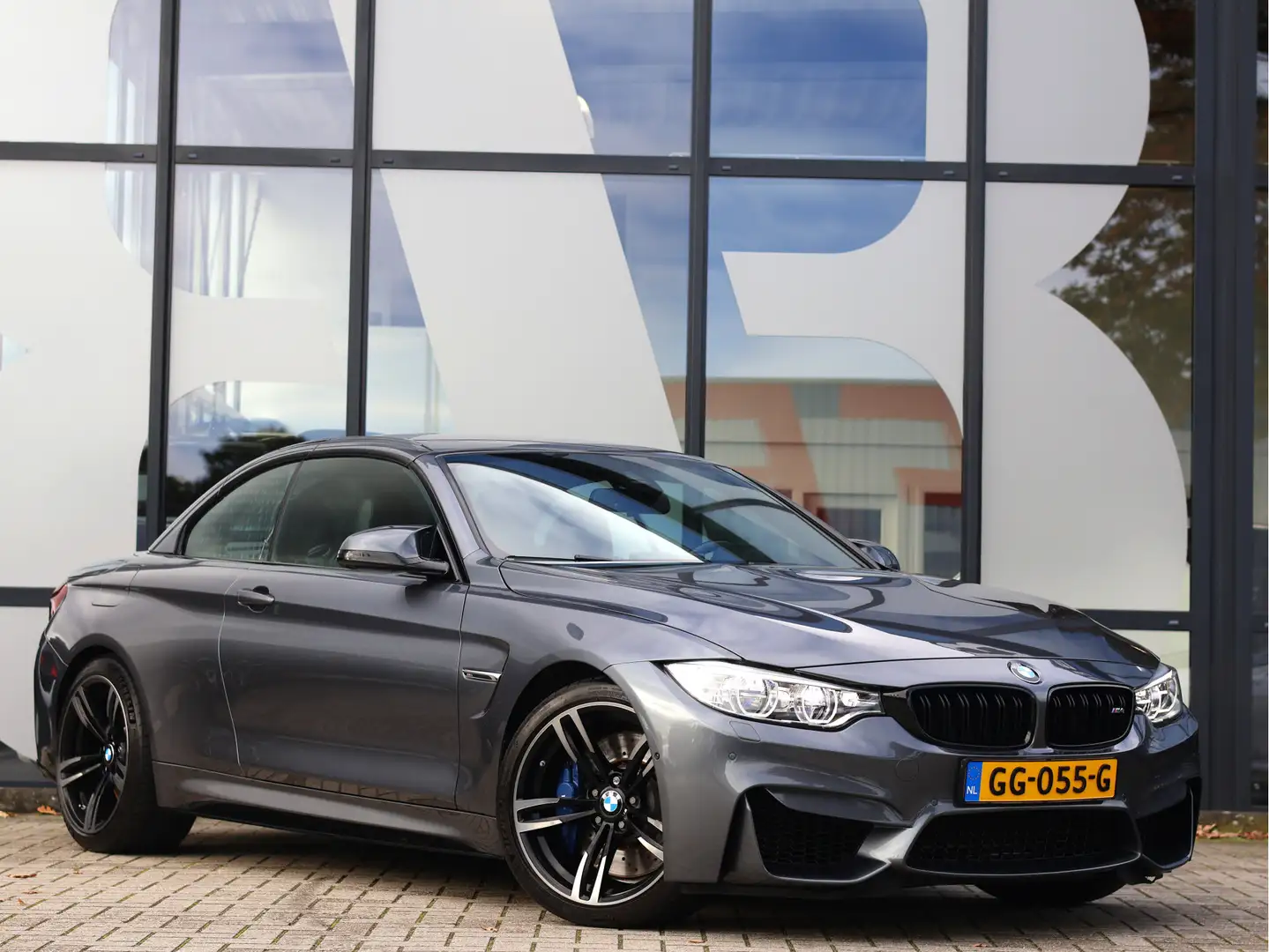 BMW M4 4-serie Cabrio | Org. NL | HUD | Air collar | Harm Gris - 2
