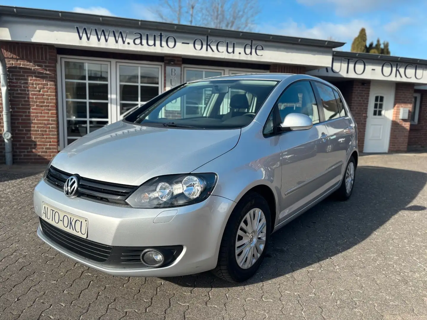 Volkswagen Golf Plus VI 1.6 TDI KLIMA/TÜV:NEU Silber - 1