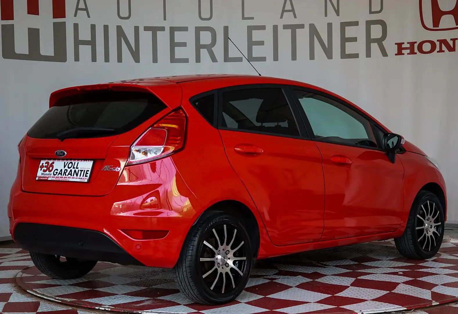 Ford Fiesta Trend PDC WINTERPAKET Rouge - 2