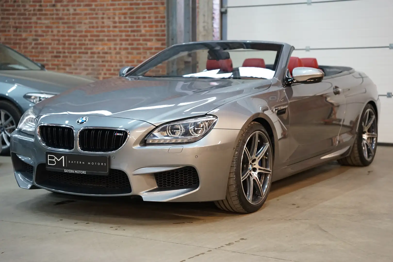 BMW M6 Cabriolet 4.4 V8 DKG Competition Full Optie Gris - 1