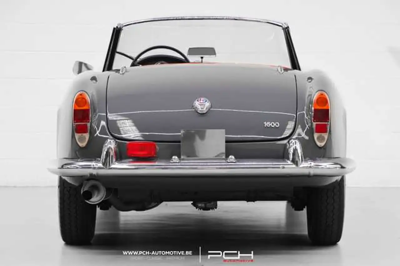Alfa Romeo Giulia Spider 1600 - Matching Numbers ! -, foto 5