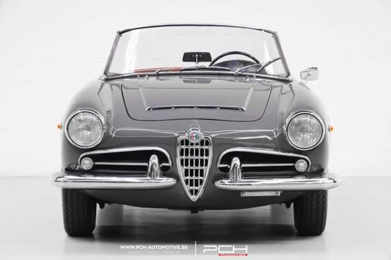 Alfa Romeo Giulia Spider 1600 - Matching Numbers ! -, foto 6