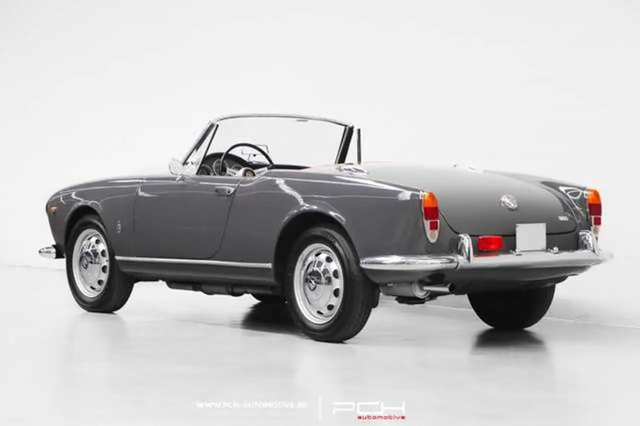 Alfa Romeo Giulia Spider 1600 - Matching Numbers ! -, foto 7