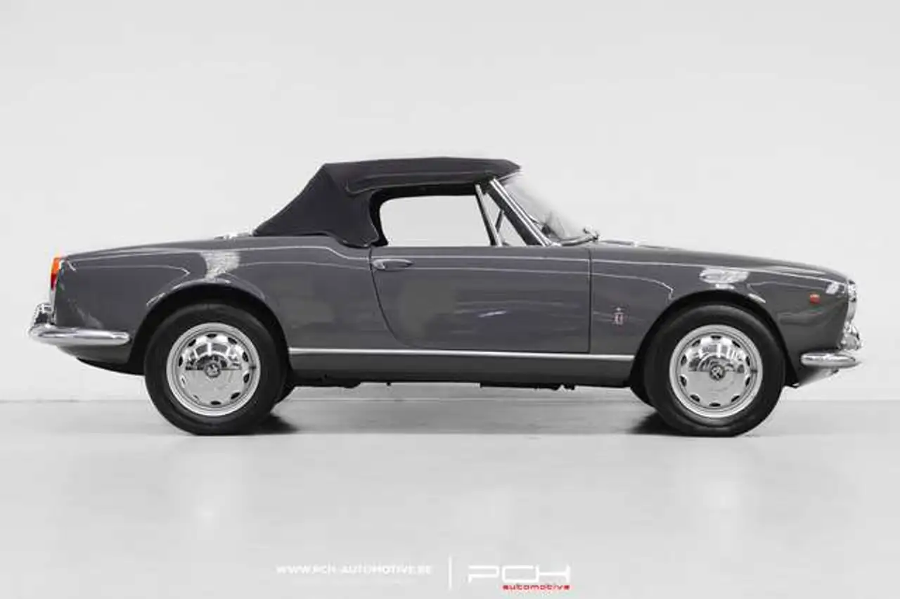 Alfa Romeo Giulia Spider 1600 - Matching Numbers ! -, foto 4