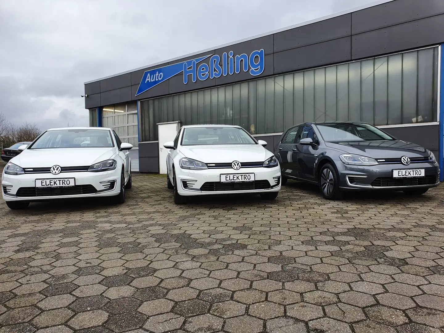 Volkswagen Golf e-Golf ACC Wärmepumpe Winterpaket Mode3 Weiß - 2