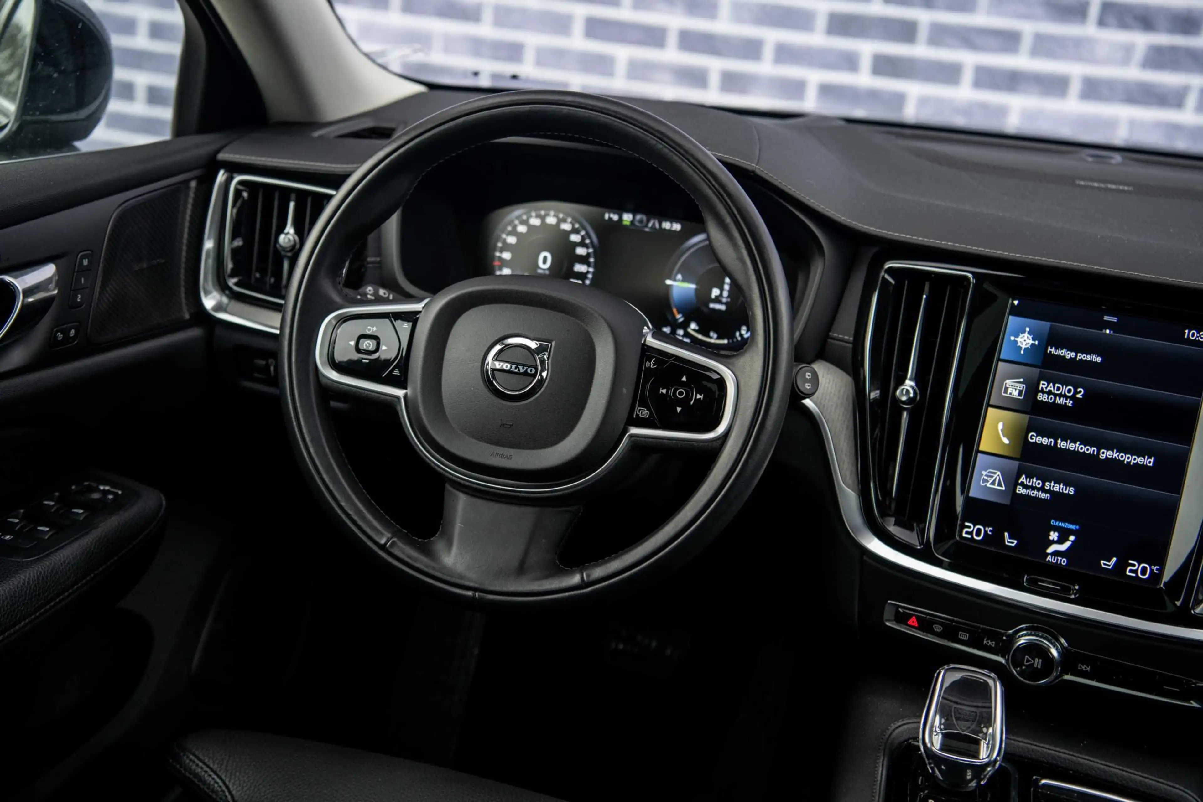 Volvo V60 T6 Plug-in hybrid AWD Ultimate Bright | Long Range — photo 5