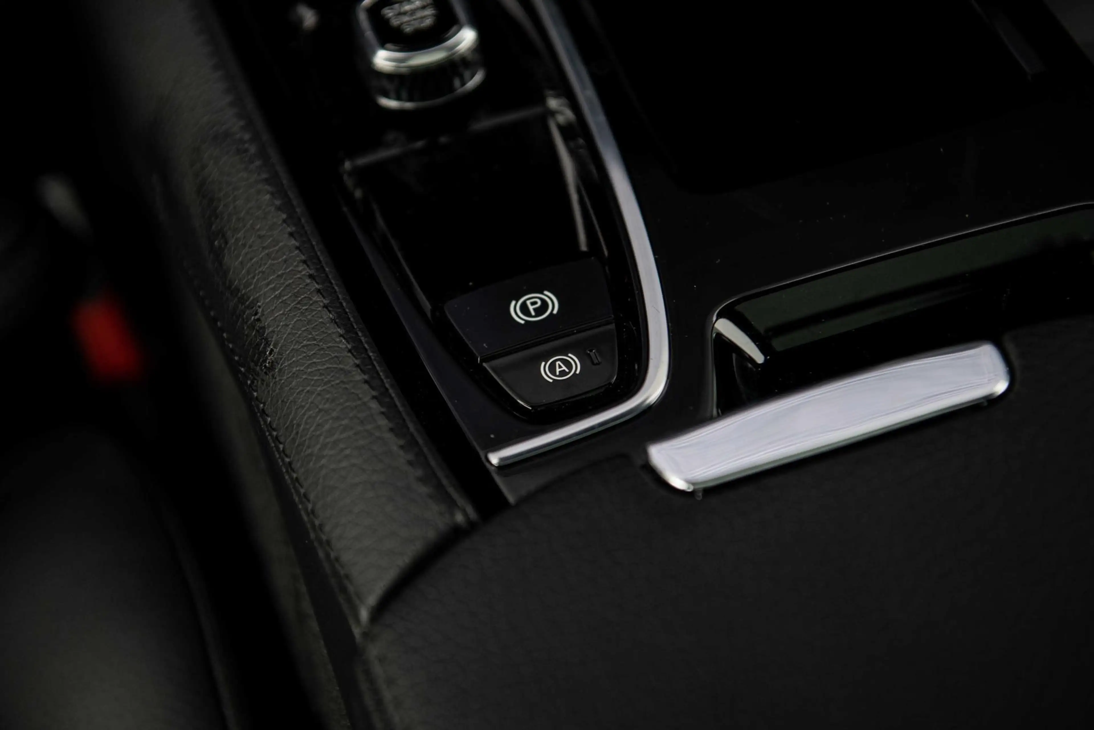 Volvo V60 T6 Plug-in hybrid AWD Ultimate Bright | Long Range — photo 7