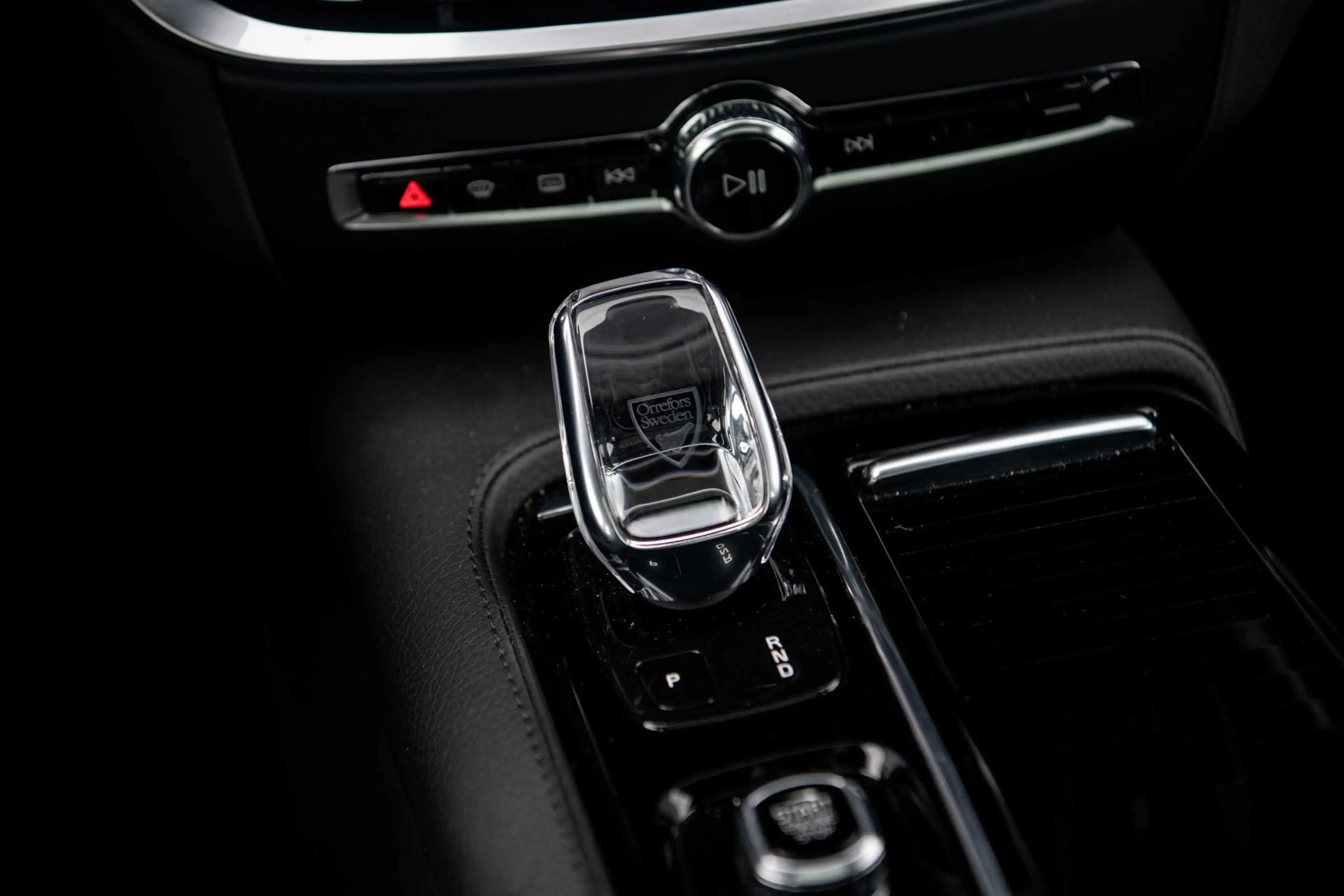 Volvo V60 T6 Plug-in hybrid AWD Ultimate Bright | Long Range — photo 6