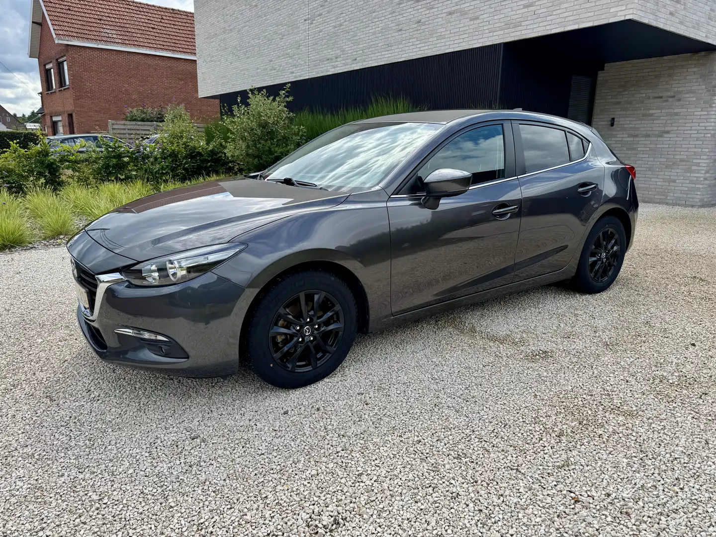 Mazda 3 - 1