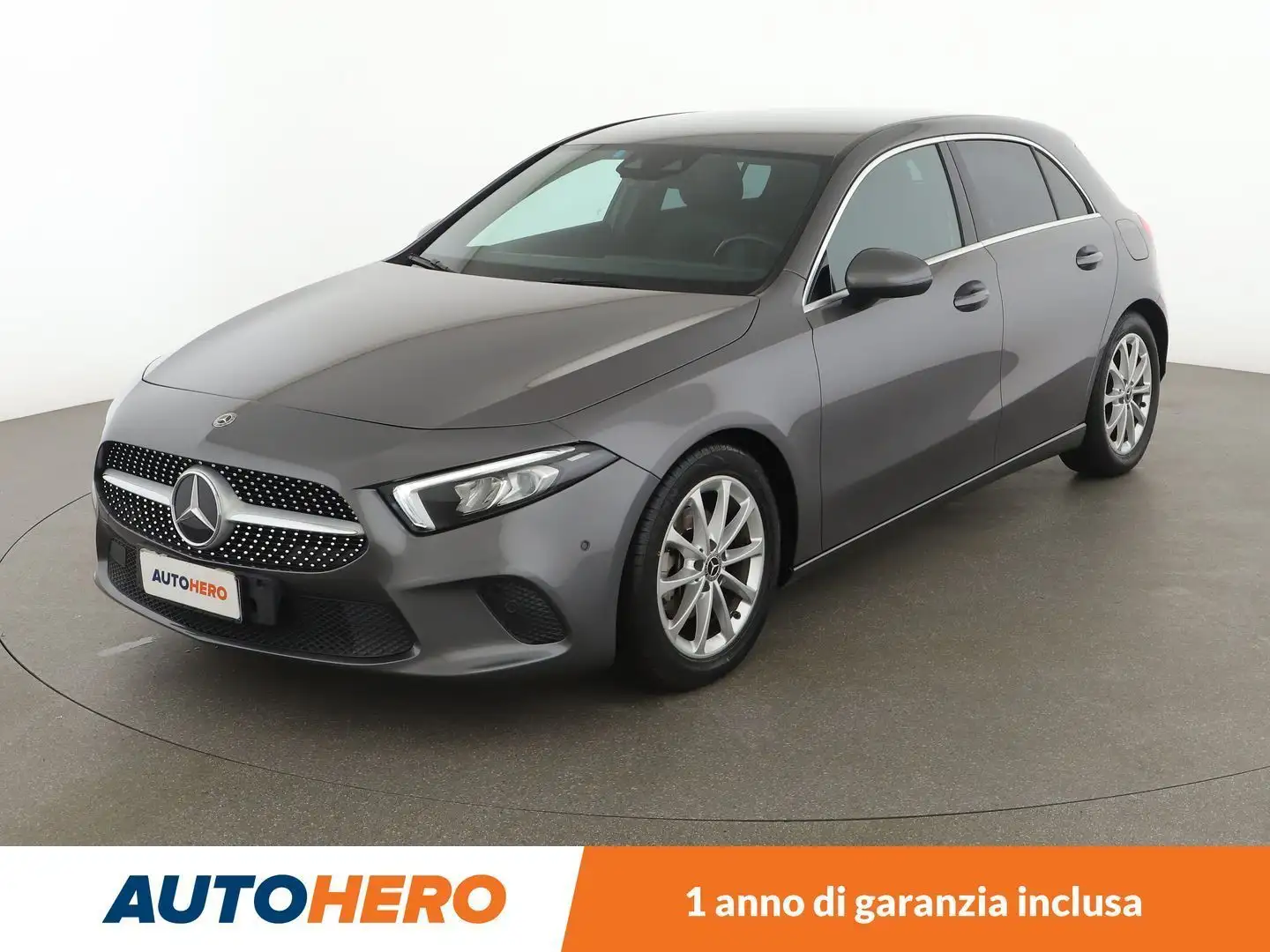 Mercedes-Benz A 180 A 180 d Sport Automatic Gris - 1