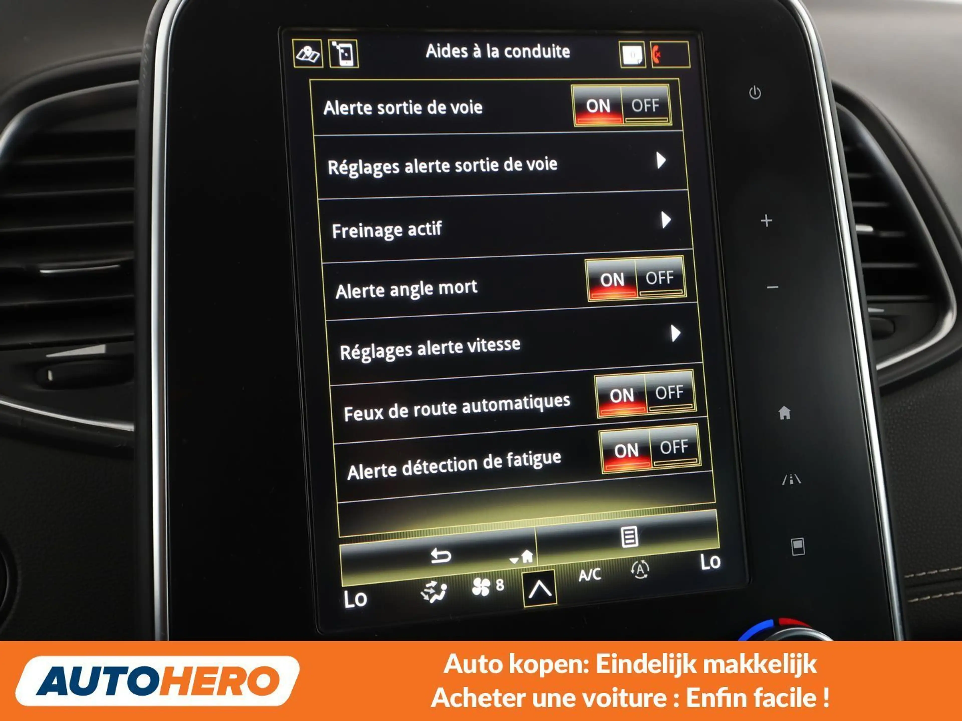 Renault Grand Scenic 1.3 TCe Business Intens — photo 10