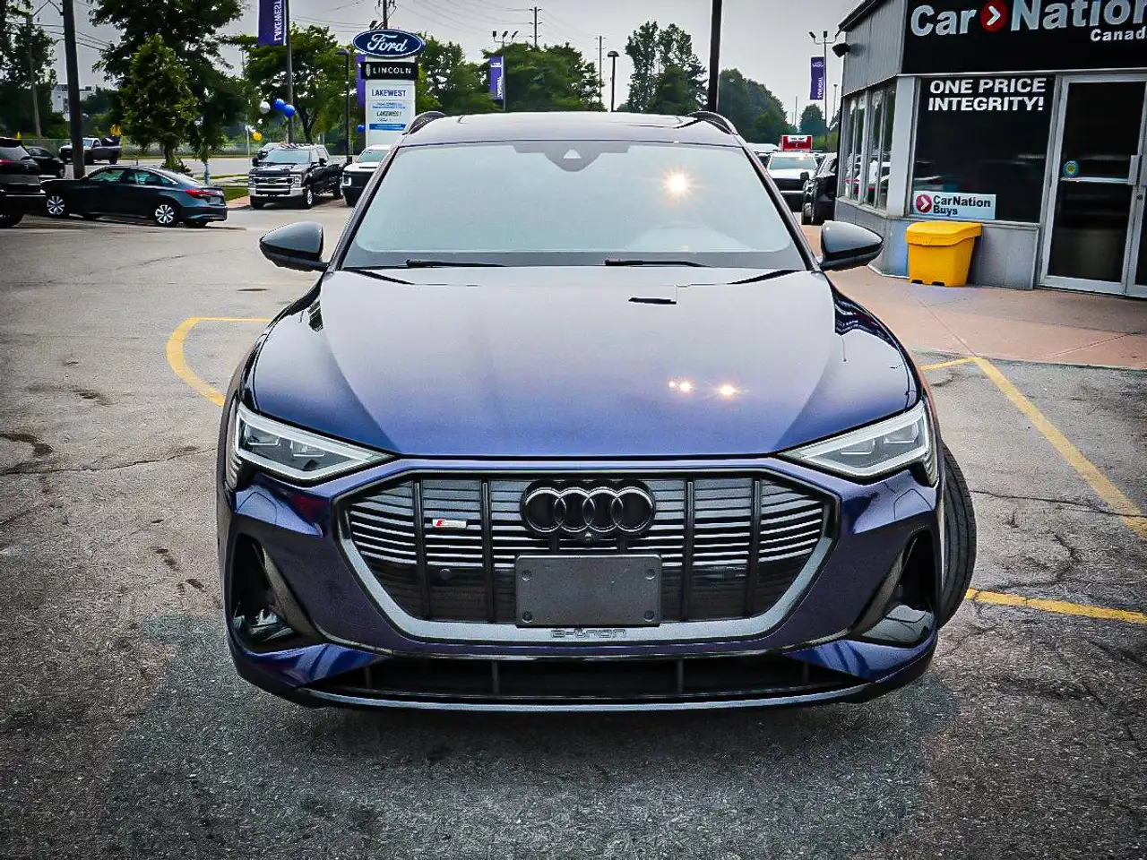 Audi e-tron снимка Audi e-tron