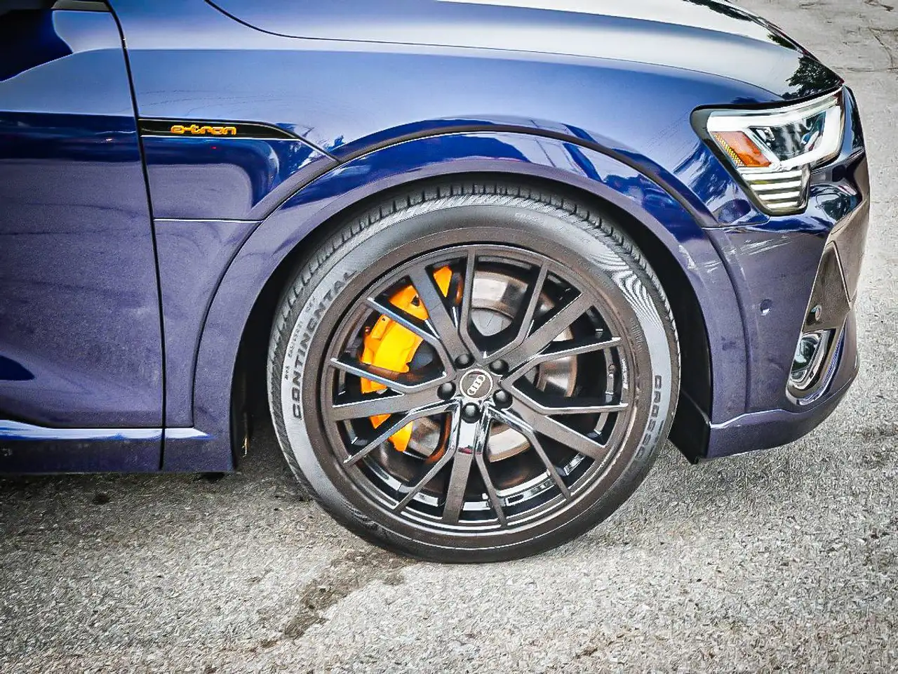 Audi e-tron снимка Audi e-tron