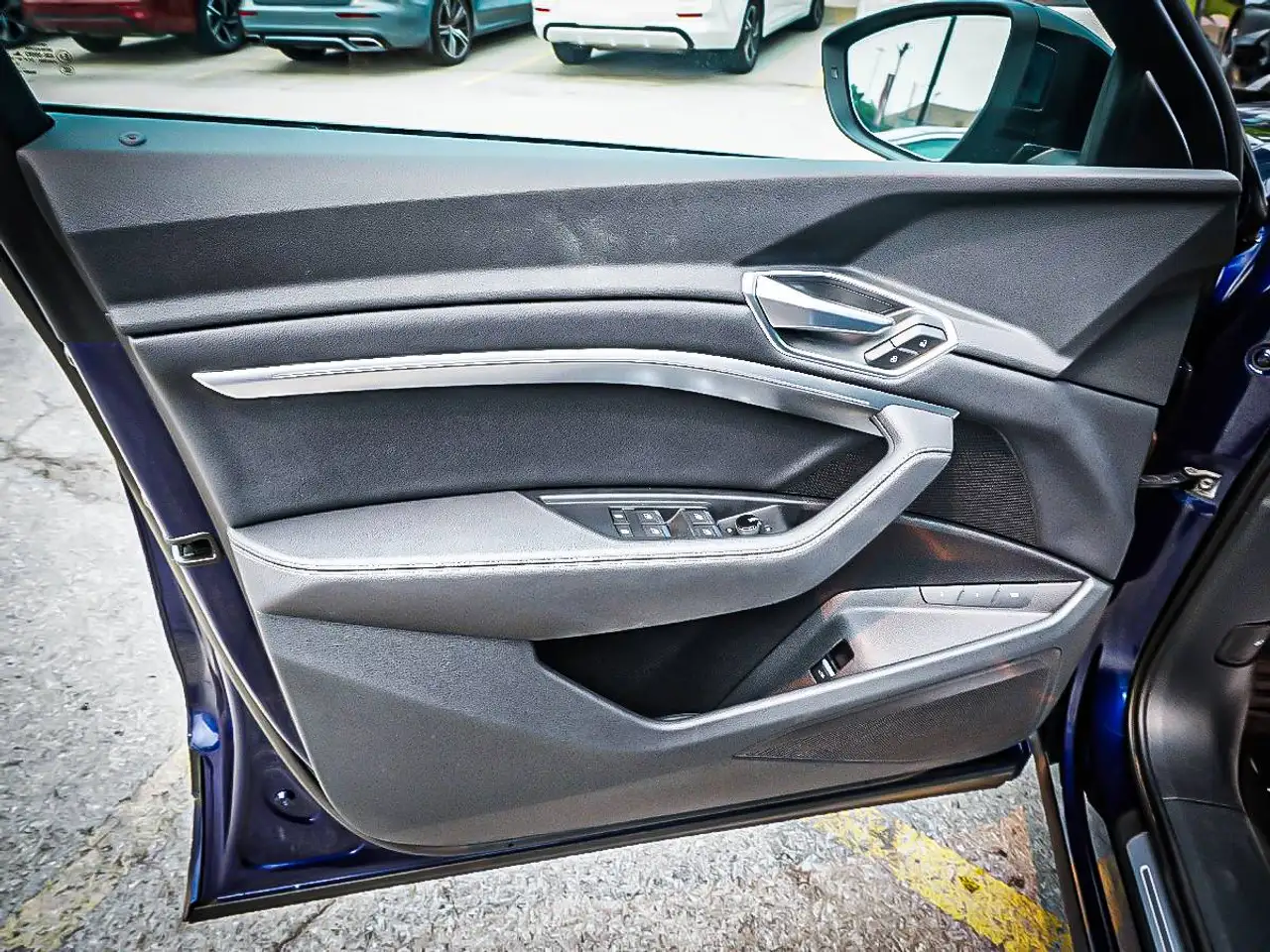 Audi e-tron снимка Audi e-tron