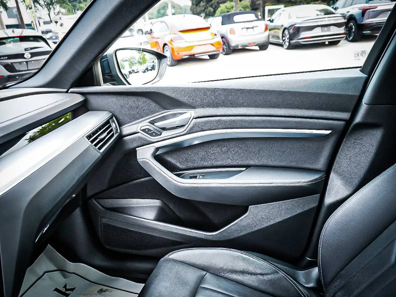 Audi e-tron снимка Audi e-tron