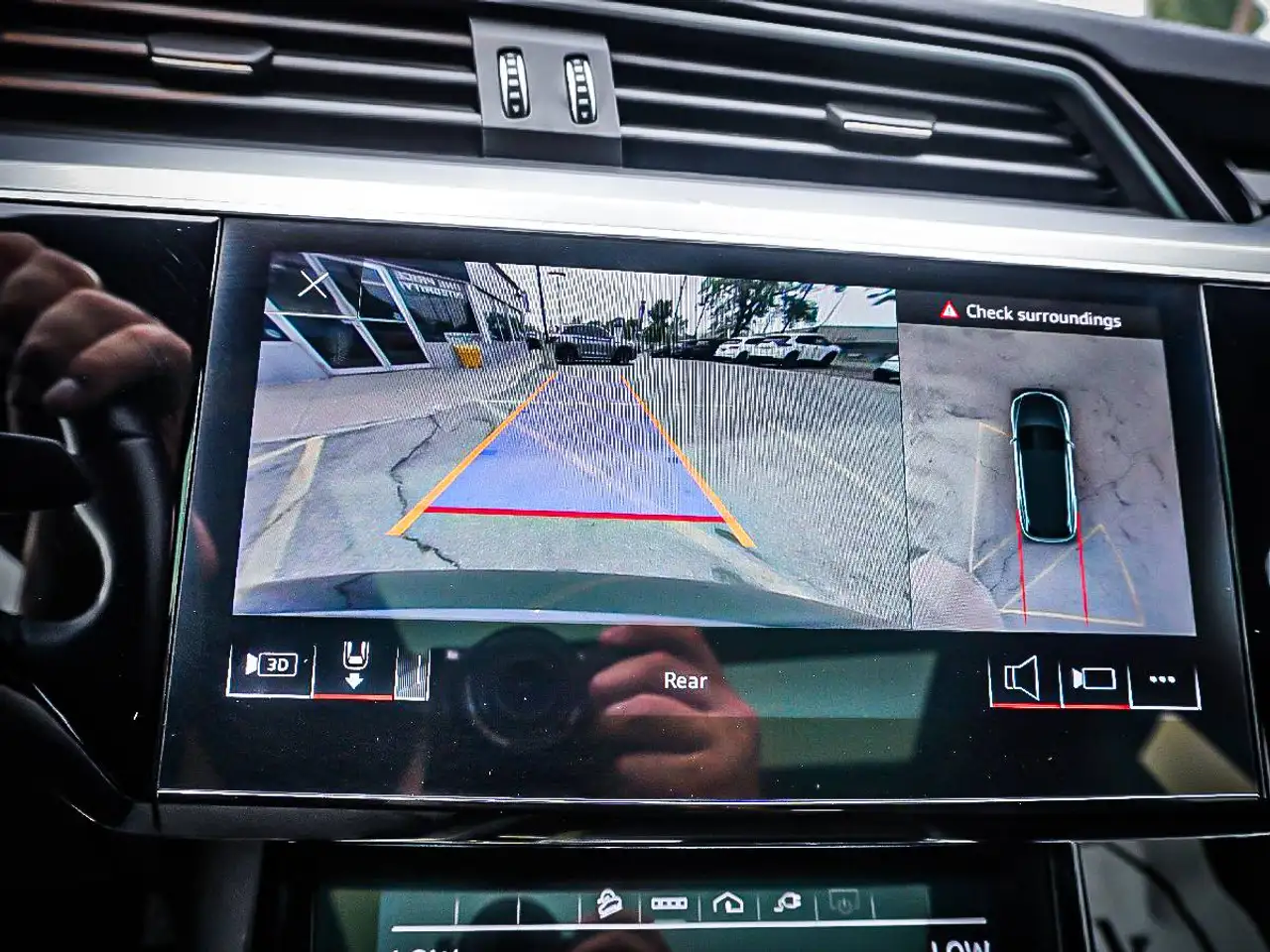 Audi e-tron снимка Audi e-tron