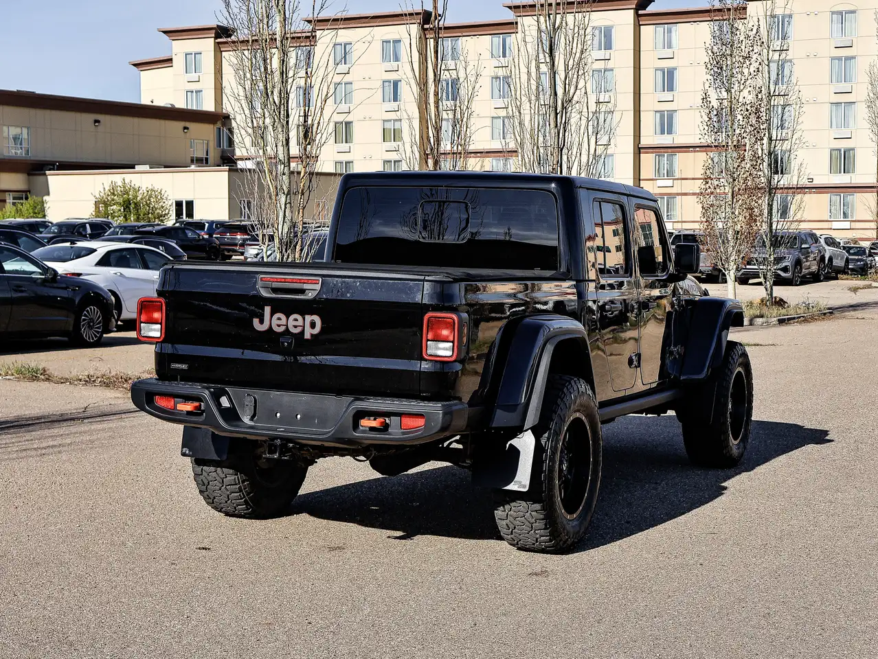 Jeep Gladiator снимка Jeep Gladiator