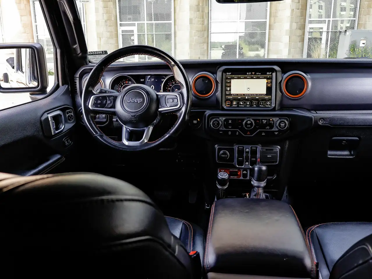 Jeep Gladiator снимка Jeep Gladiator