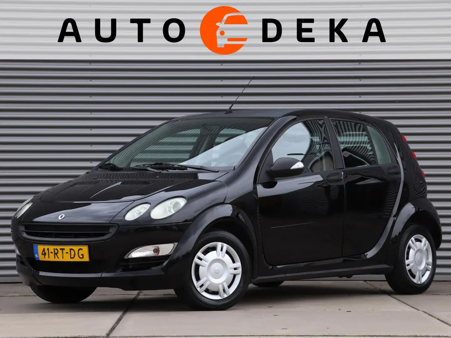 smart forFour 1.0 Noir - 1