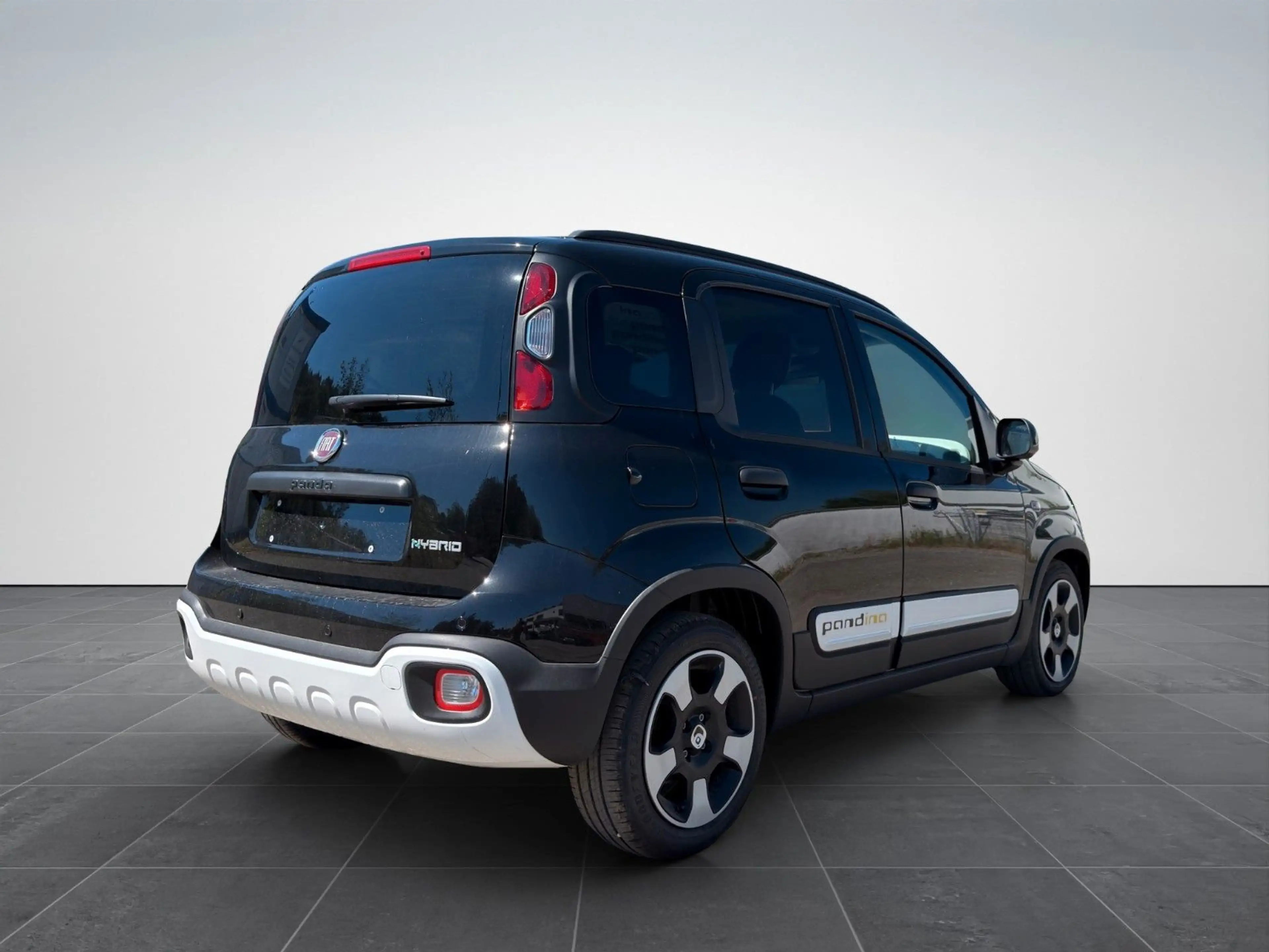 Fiat Panda Pandina Cross 1.0 GSE Hybrid — photo 3