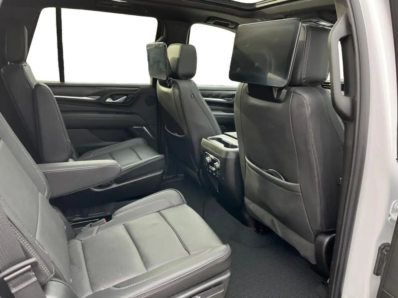 GMC Yukon снимка GMC Yukon