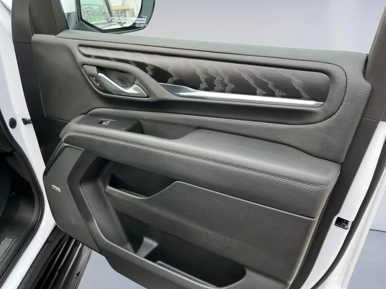 GMC Yukon снимка GMC Yukon