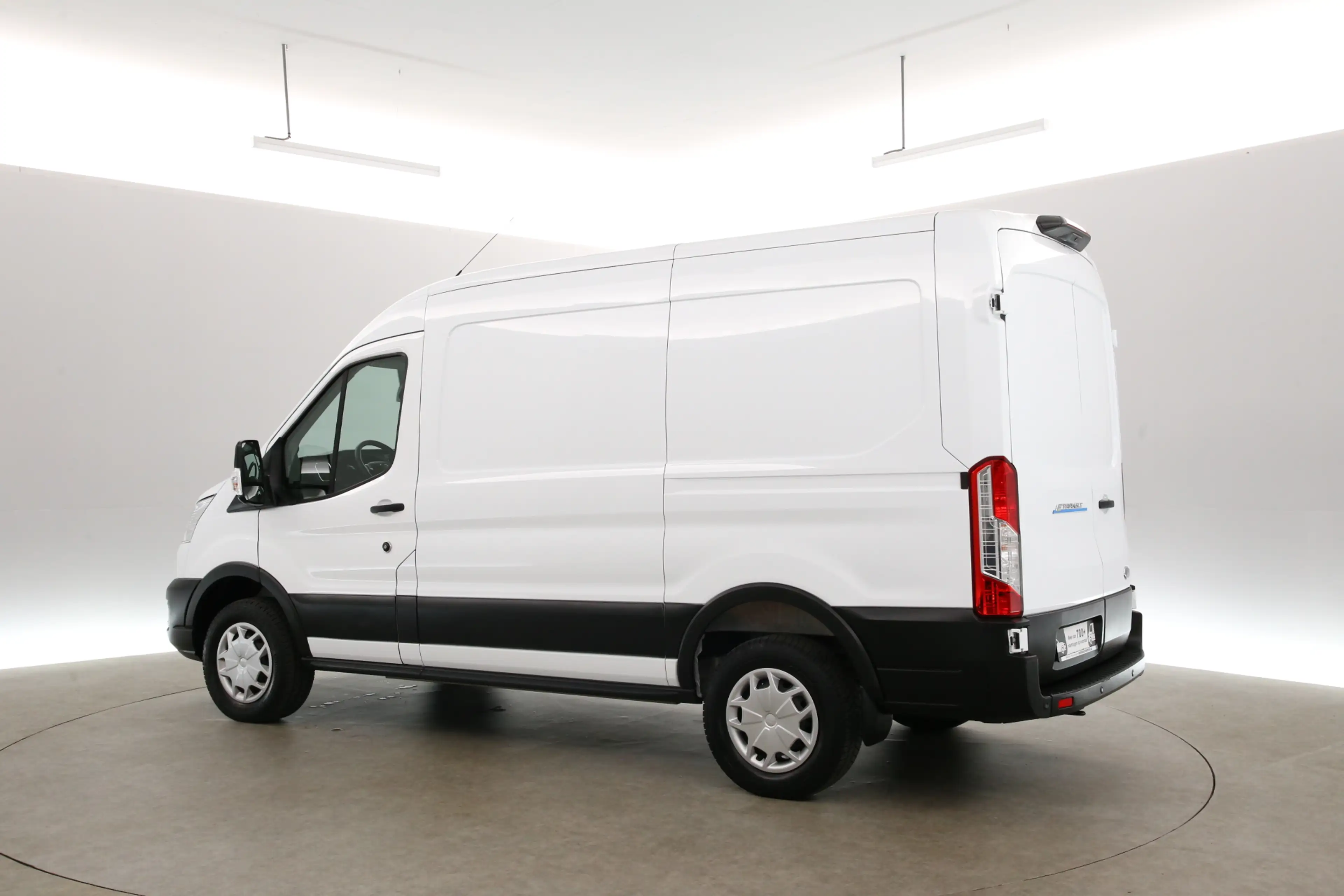 Ford E-Transit L2H2 68 kWh | Snelladen | SOH 97% | Clima | Camera — photo 4