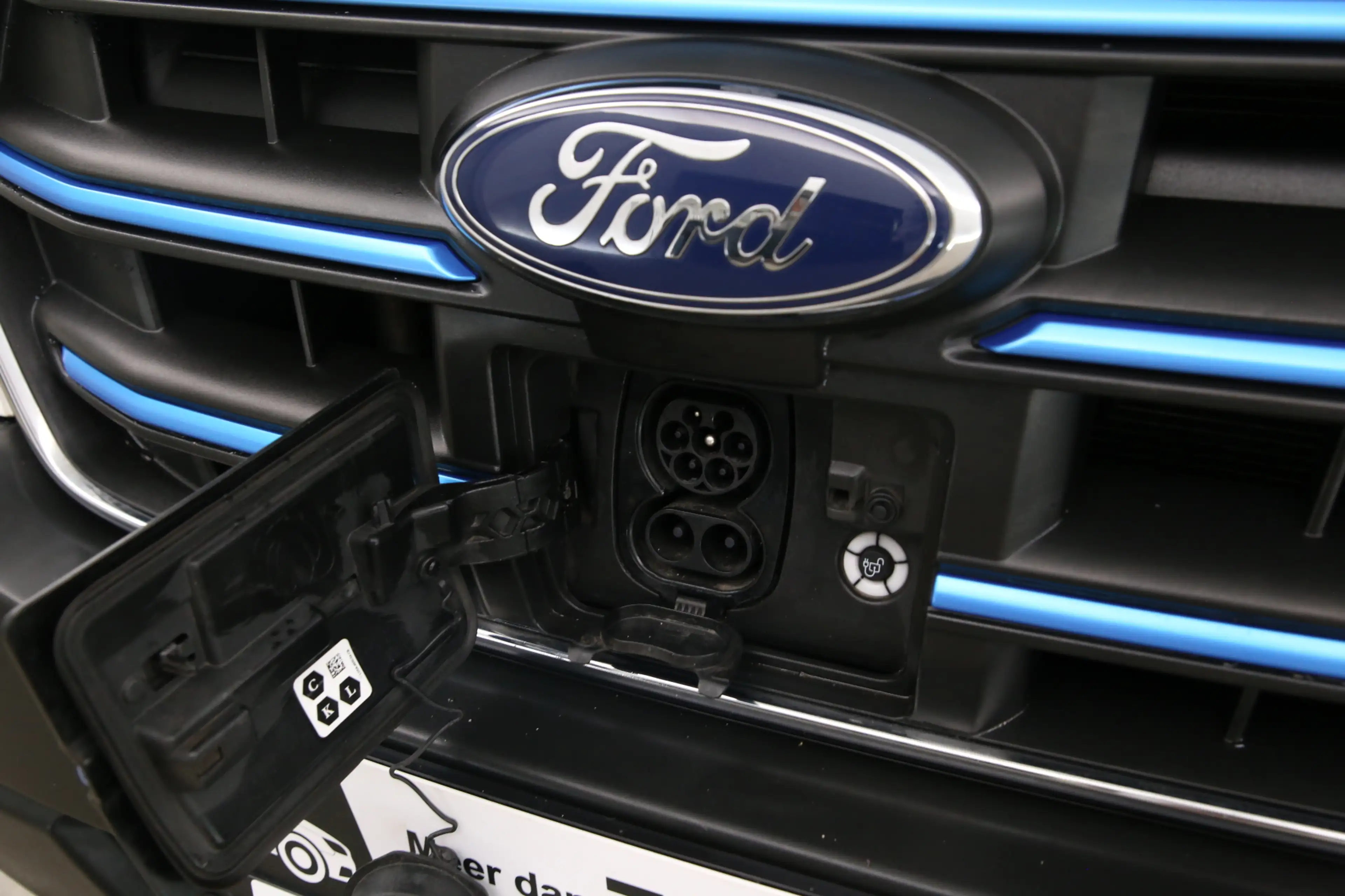 Ford E-Transit L2H2 68 kWh | Snelladen | SOH 97% | Clima | Camera — photo 7