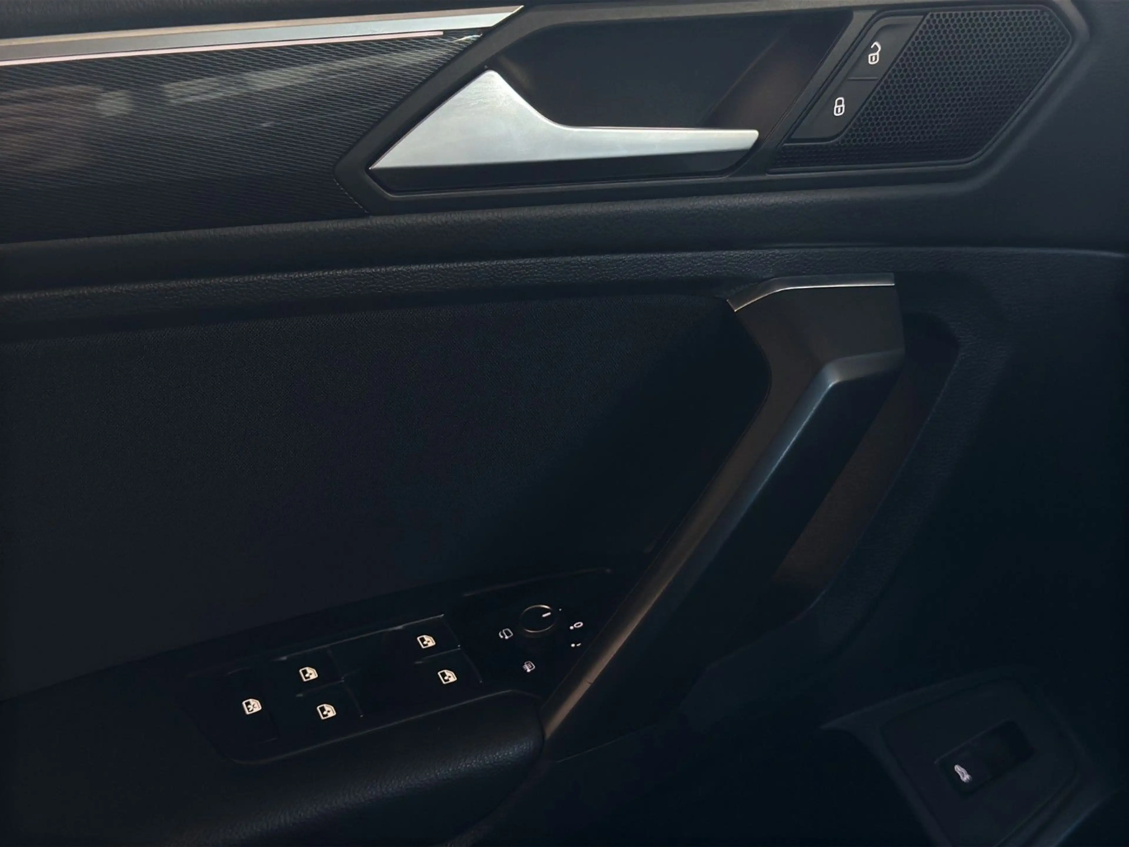 Volkswagen Tiguan Allspace 7 Sitz. Tiguan Allspace 4x4 Keyless iQDrive Kam. — photo 15