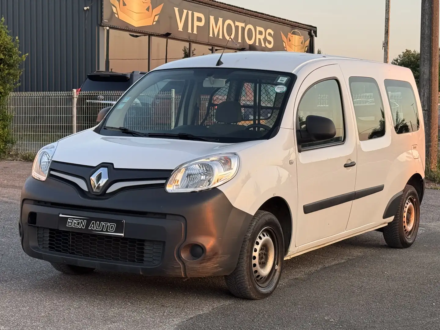 Renault Kangoo 1 Er Main // Garantie 12M // Long Chassis. Wit - 2