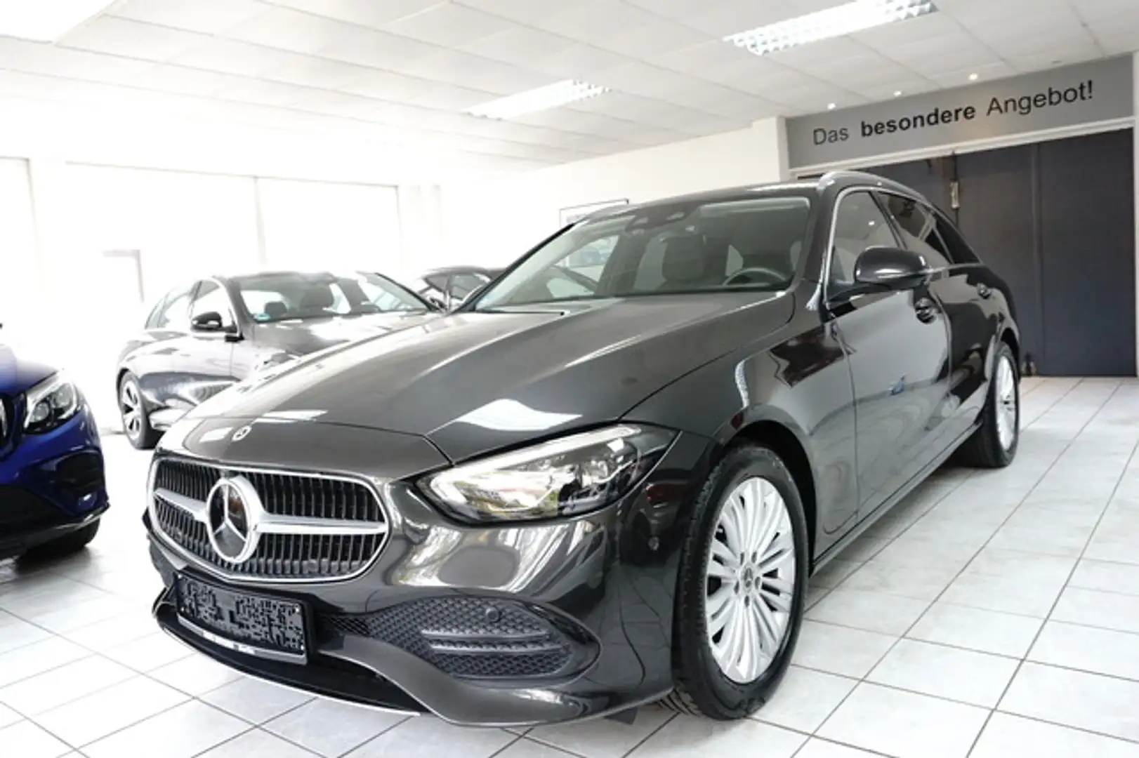 Mercedes-Benz C 220 d T 4M Avantgarde ACC 360° AHK St.Hzg MBUX Grau - 2