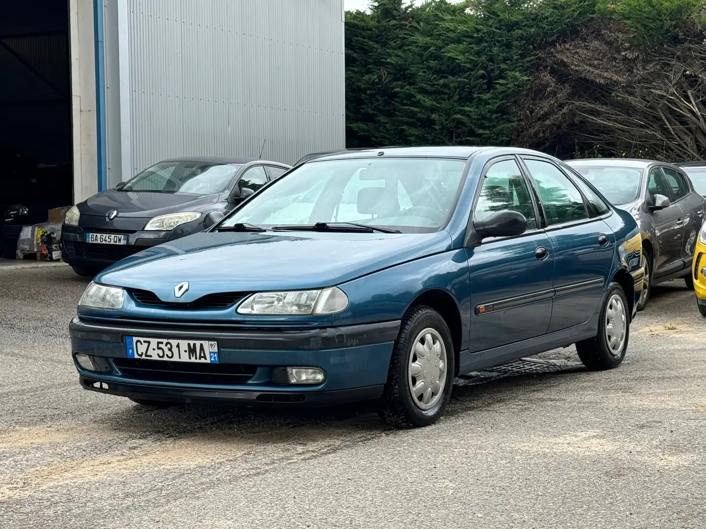 Renault Laguna Laguna 1.8i Alizé Bleu - 1