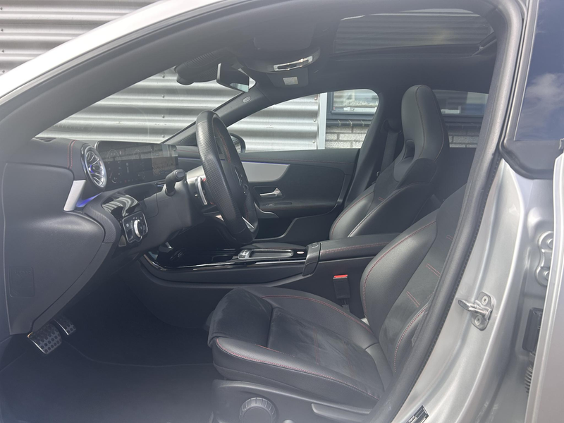 Mercedes-Benz CLA 250 Shooting Brake e AMG Line — photo 5