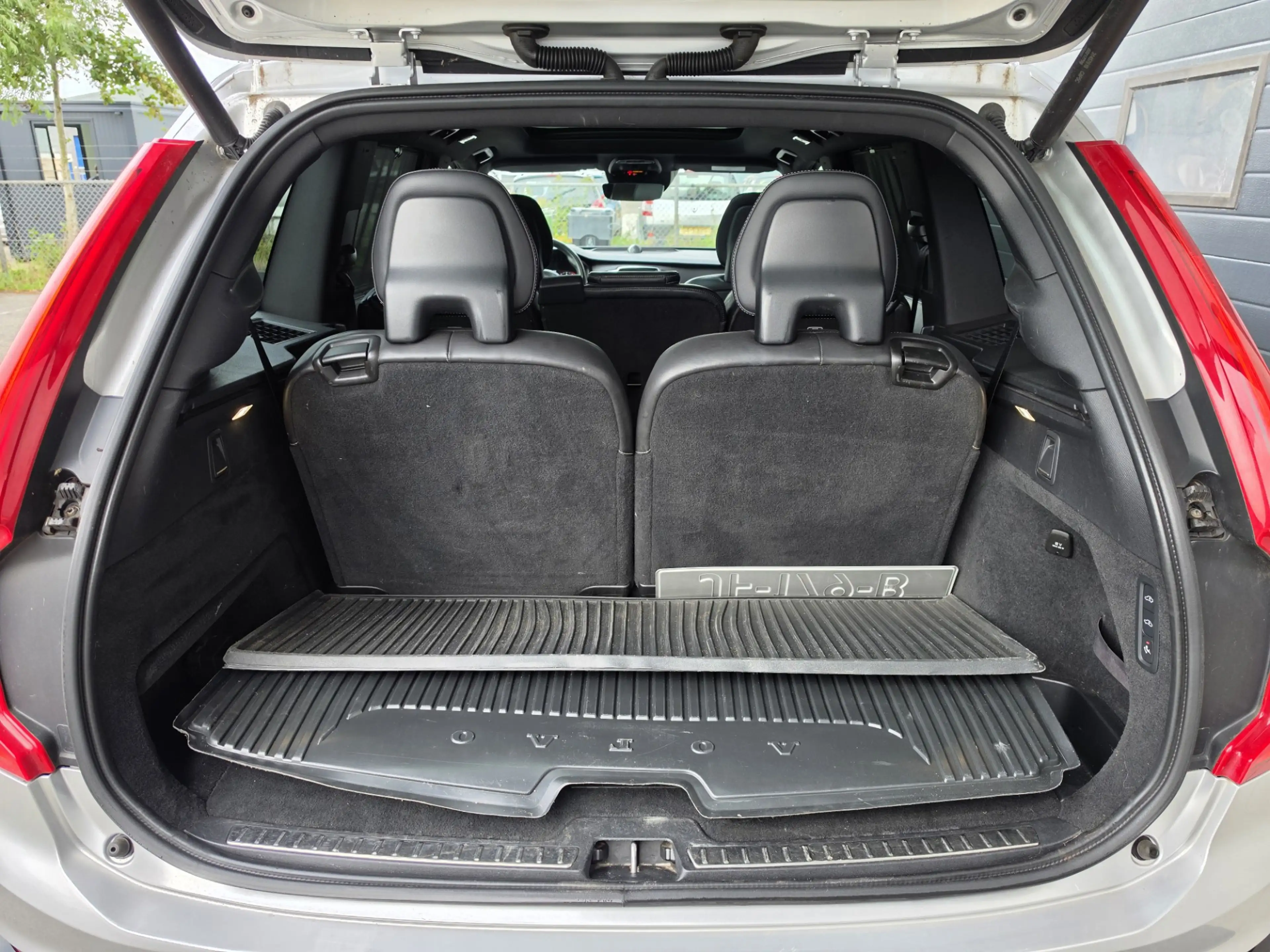 Volvo XC90 2.0 T5 AWD R-Design|Bowers&wilkins|7 persoons|Pano — photo 22
