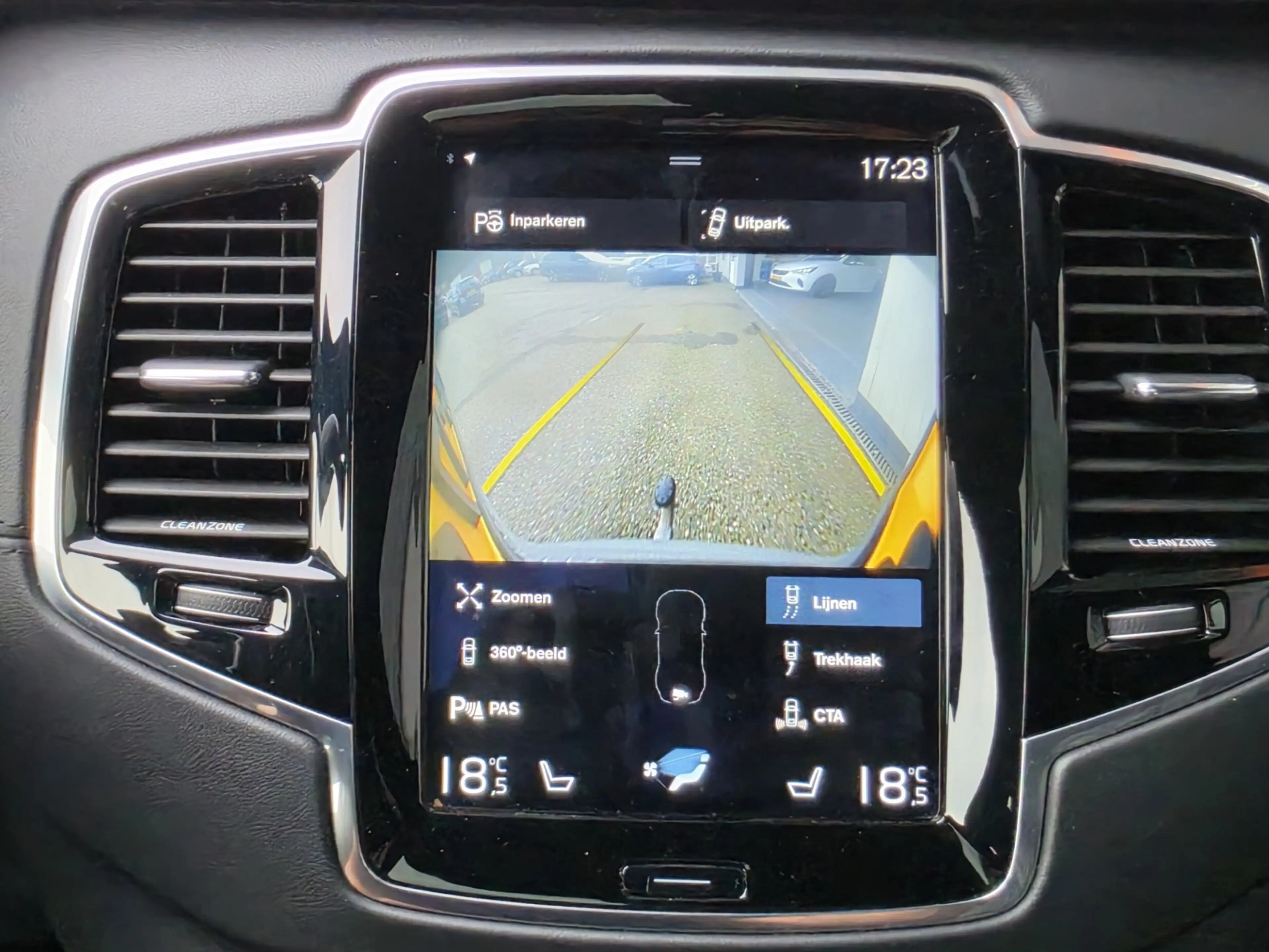 Volvo XC90 2.0 T5 AWD R-Design|Bowers&wilkins|7 persoons|Pano — photo 21