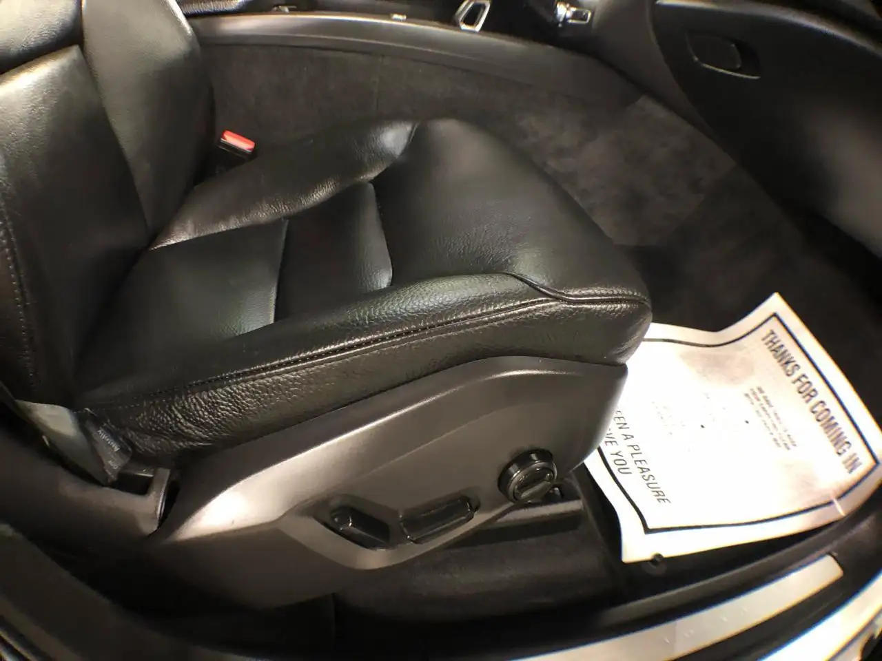 Volvo XC60 снимка Volvo XC60