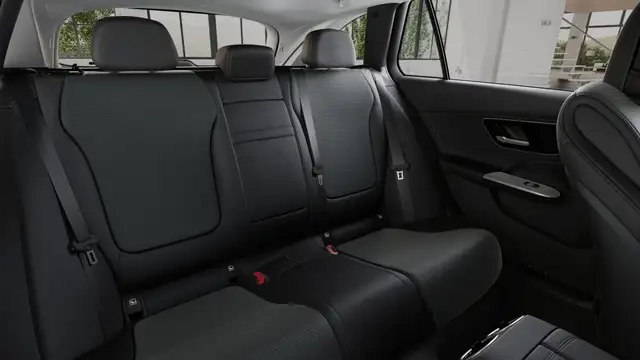 Mercedes-Benz C-Class view 8