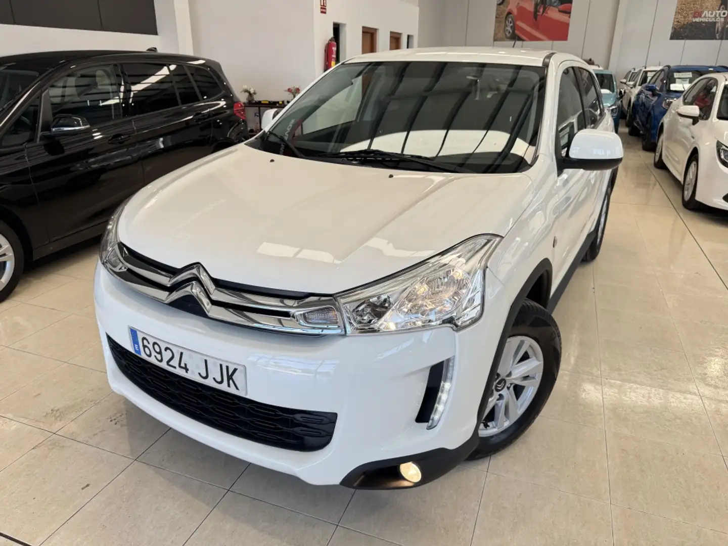 Citroen C4 Aircross 1.6HDI S&S Collection 2WD 115 Blanc - 1