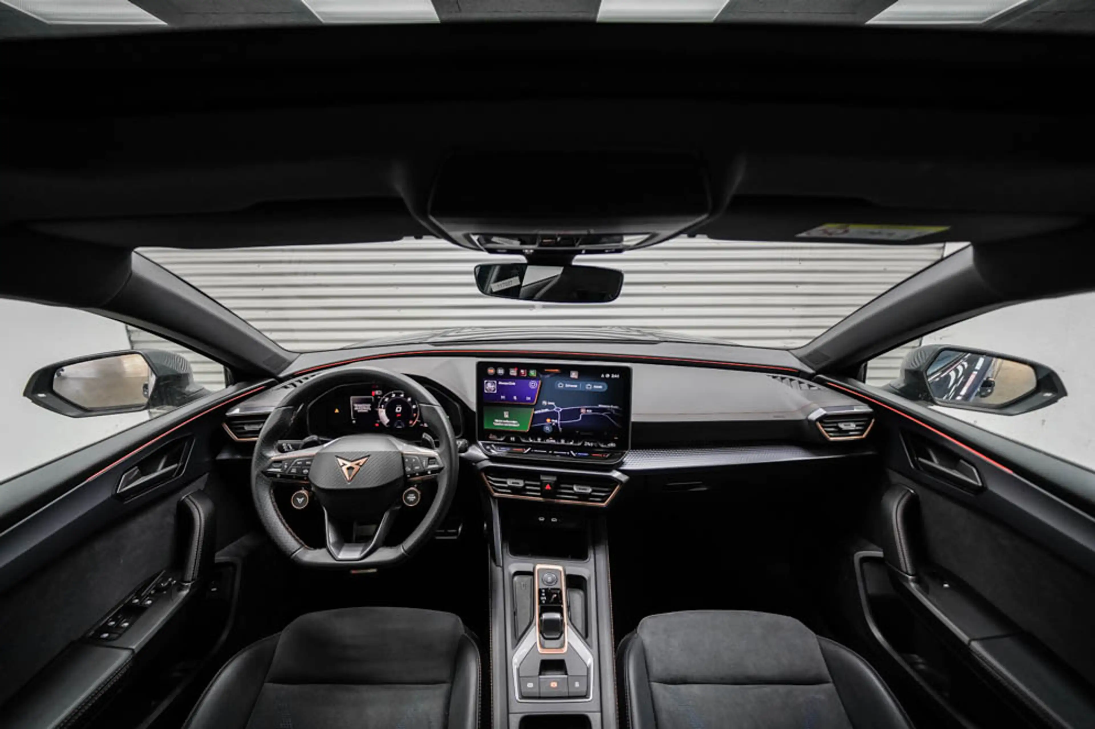 CUPRA Leon ST 2,0 TSI DSG 4x4 VZ - LAGER — photo 6