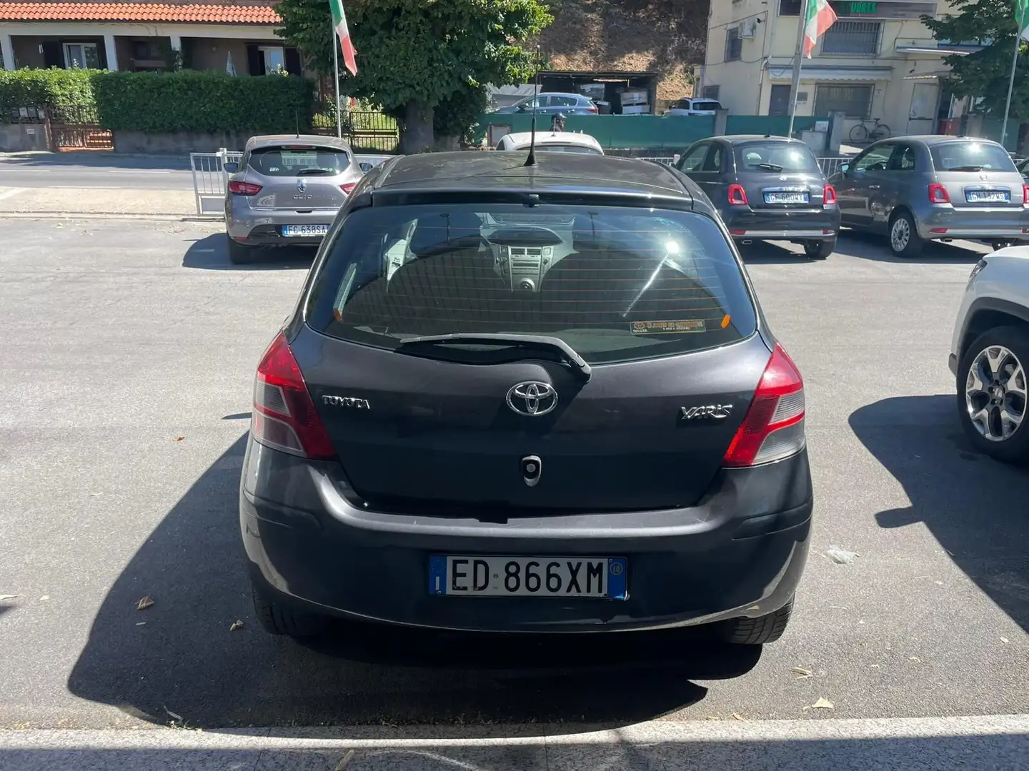 Toyota Yaris Yaris 1.0 5 porte Grigio - 2
