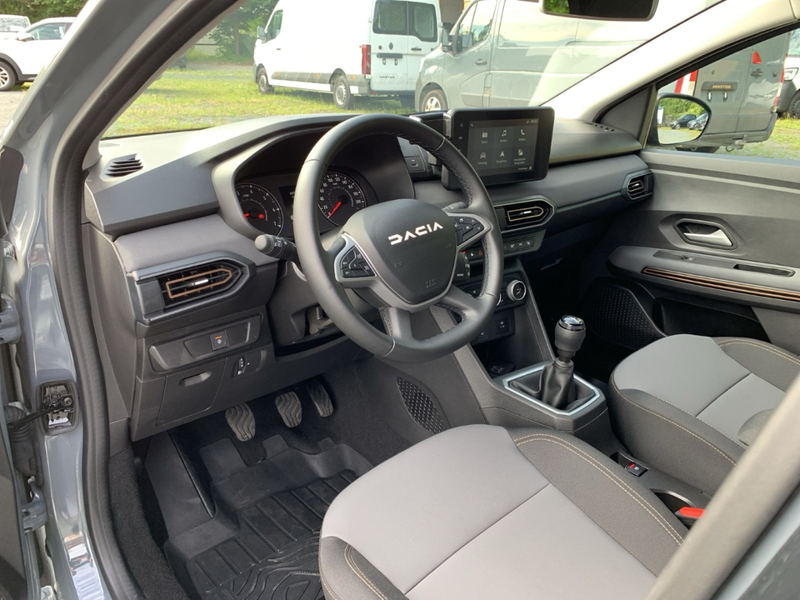 Dacia Jogger EXTREME TCe 110 RENEW Extreme 7-SITZER+NAVI+SHZ — photo 10