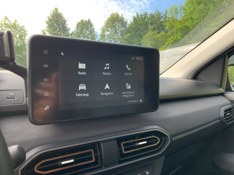 Dacia Jogger EXTREME TCe 110 RENEW Extreme 7-SITZER+NAVI+SHZ — photo 17
