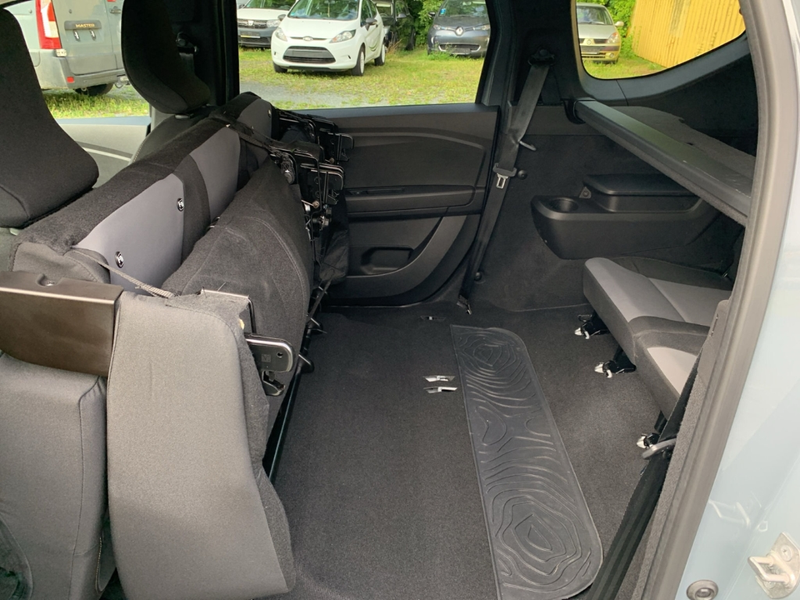 Dacia Jogger EXTREME TCe 110 RENEW Extreme 7-SITZER+NAVI+SHZ — photo 37